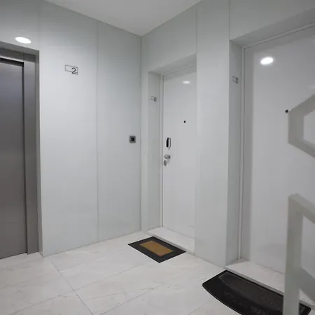 Beletage Bem Deluxe スプリト